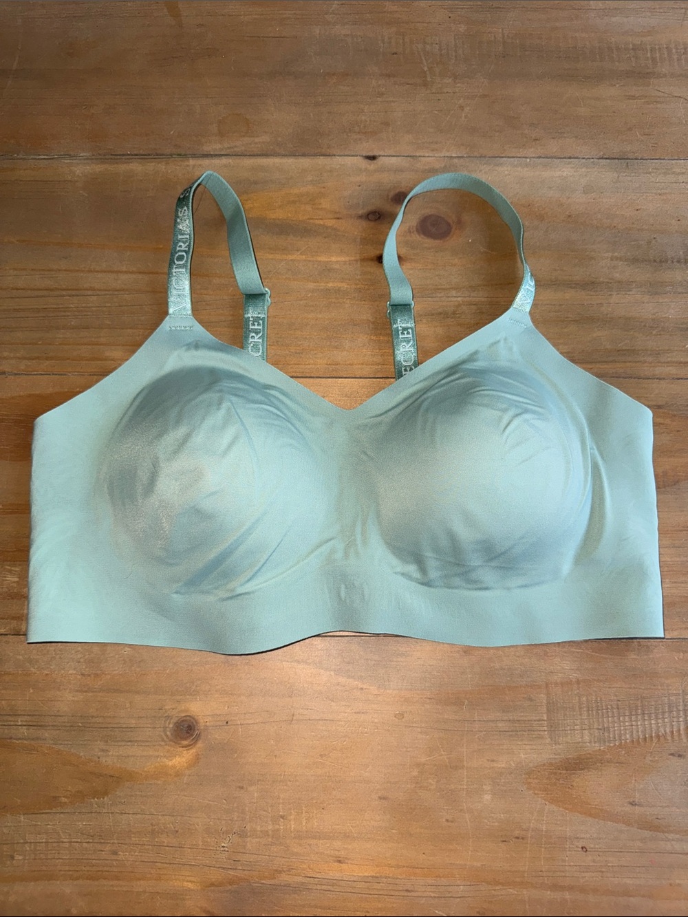 Victoria's Secret Light Mint Green Seamless Wireless Bra